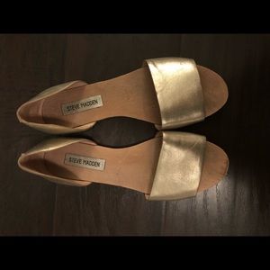 Steve Madden Gold Sandals/ Flats